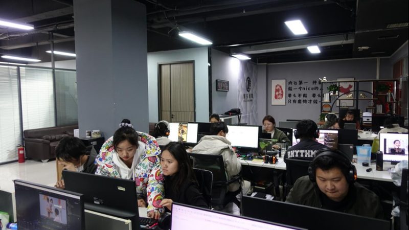 TVC广告脚本与宣传片脚本：本质区别与创作要点